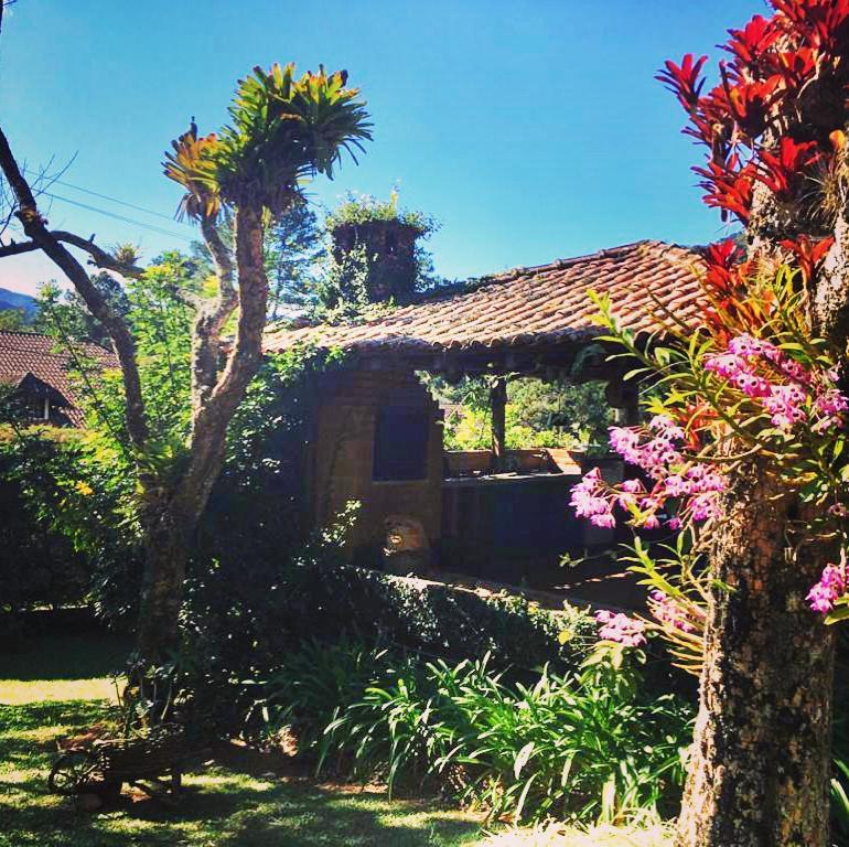 Pinheiros Do Rocio Hotel Petrópolis Екстериор снимка